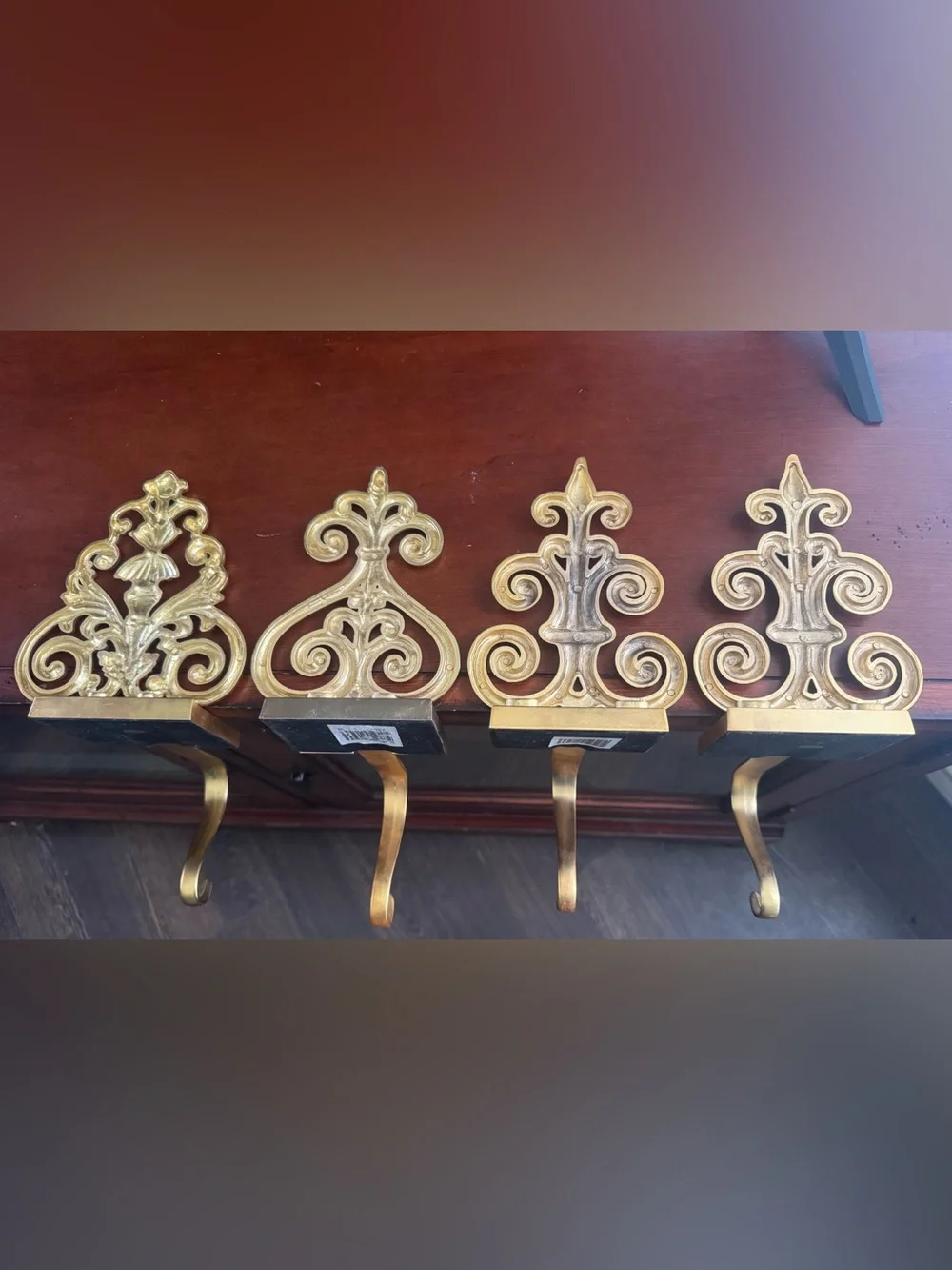 4 Beautiful Pier 1 Imports Gold Tone Stocking Hangers Ornate Feature Heavyweight